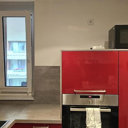 80 M2 Moderne Und Zentrale Wohnung In Hannover Mit Eigenem Parkplatz ภายนอก รูปภาพ