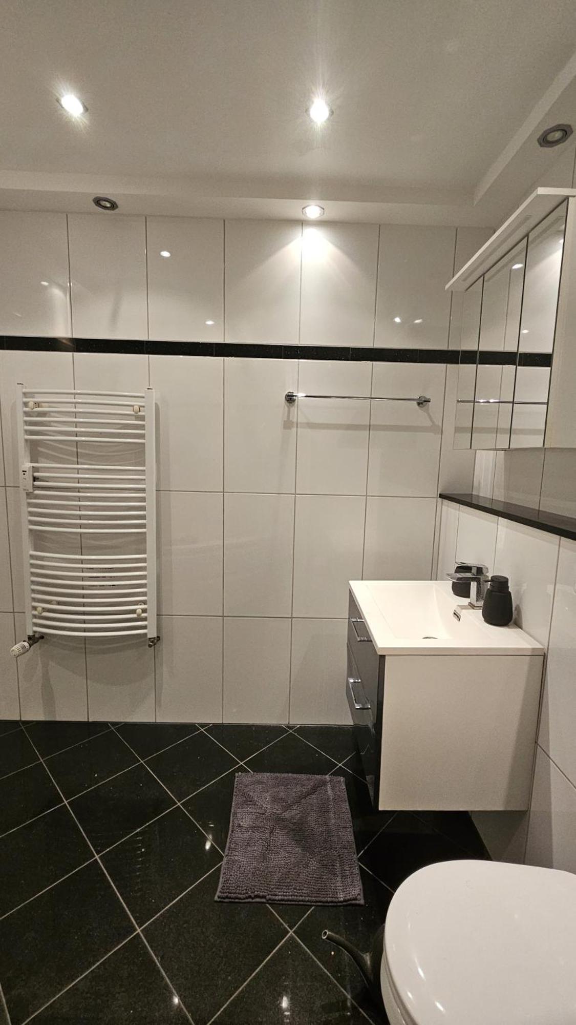 80 M2 Moderne Und Zentrale Wohnung In Hannover Mit Eigenem Parkplatz ภายนอก รูปภาพ